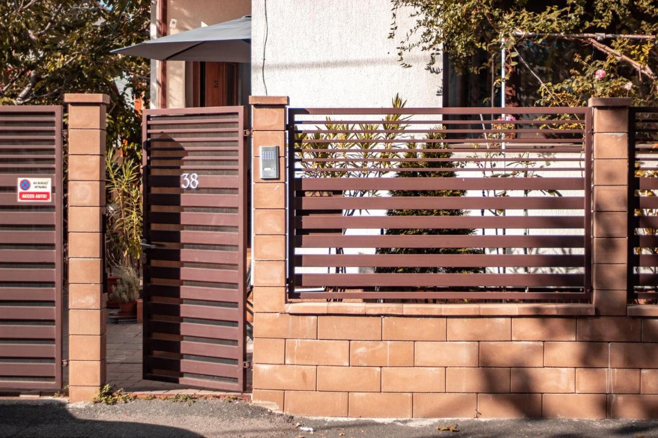 Villa 38 Silviu Apartment بوخارست المظهر الخارجي الصورة